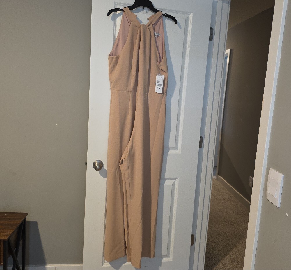 julia jordan Sleeveless Wide-Leg Jumpsuit in Beige Taupe - Picture 4 of 15
